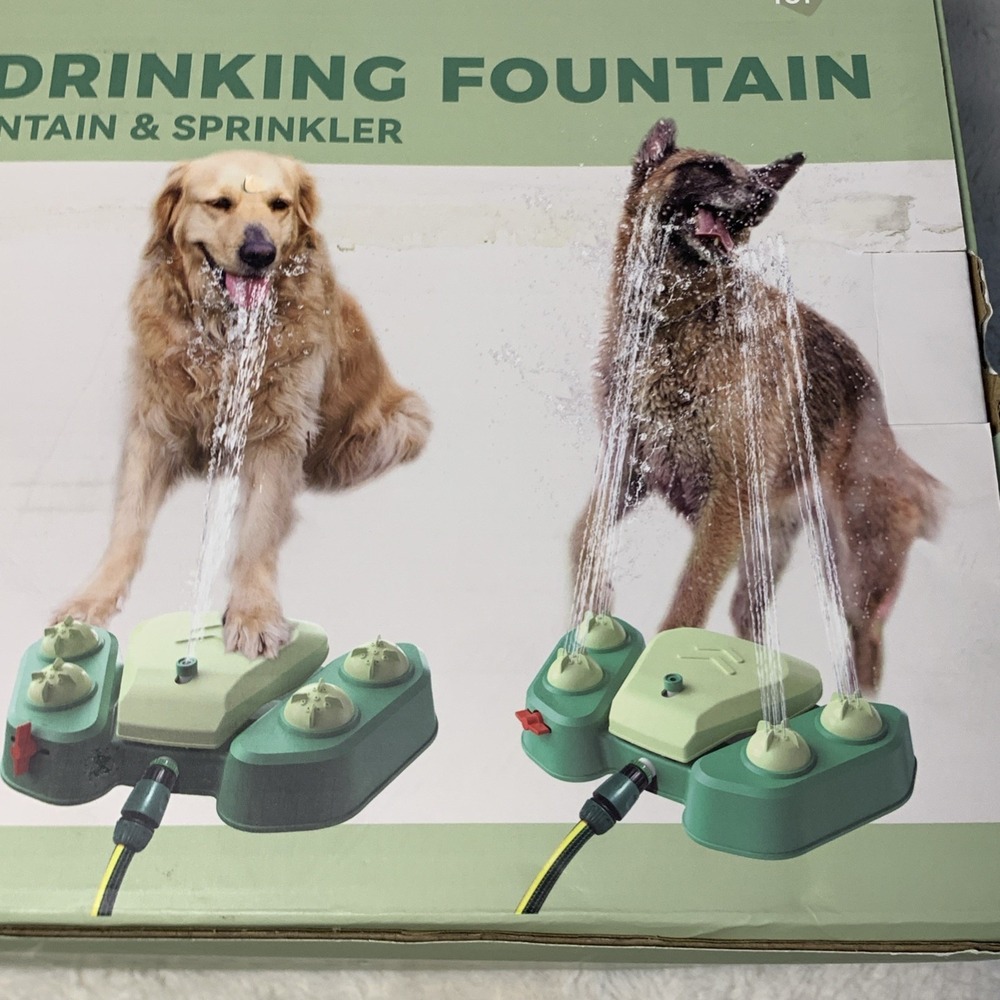 Dog Sprinkler for Outdoor, Paw-Activated Large Dog Water Fountain - Picture 2 of 8